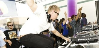 DIPLO : Express Yourself