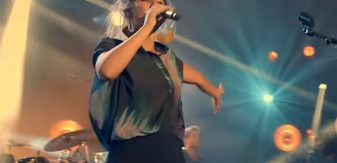 Selah Sue en concert pour Alcaline sur France 2 !