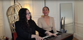 Weak and Ok : Kimberose et Orelle en duo acoustique