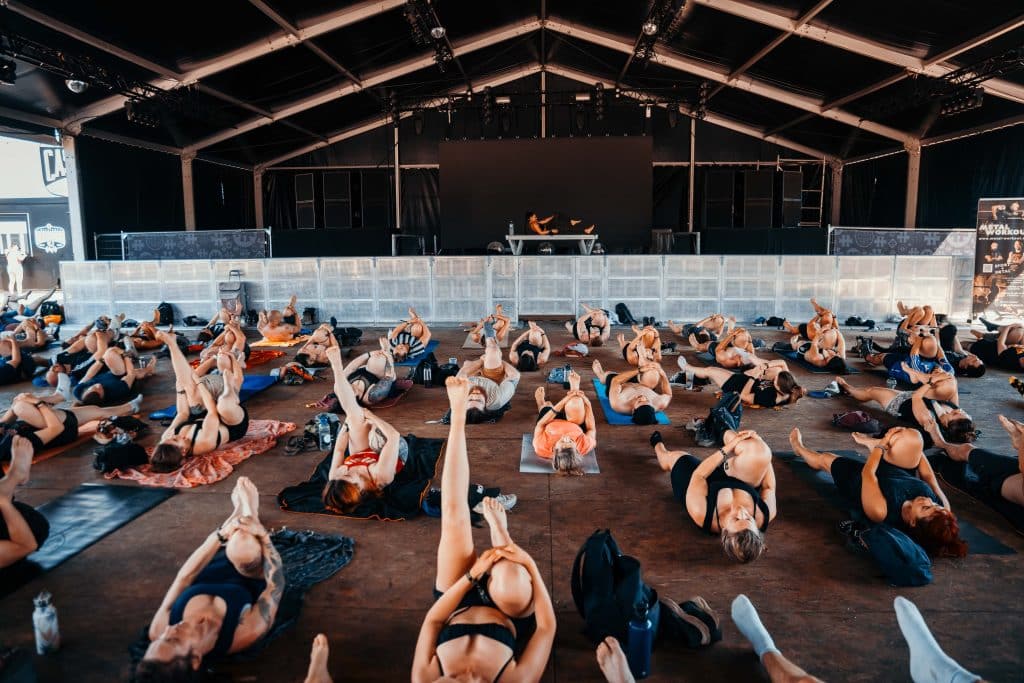 Vendredi Metal Corner Yoga Matthis Van Der Meulen 2026 15