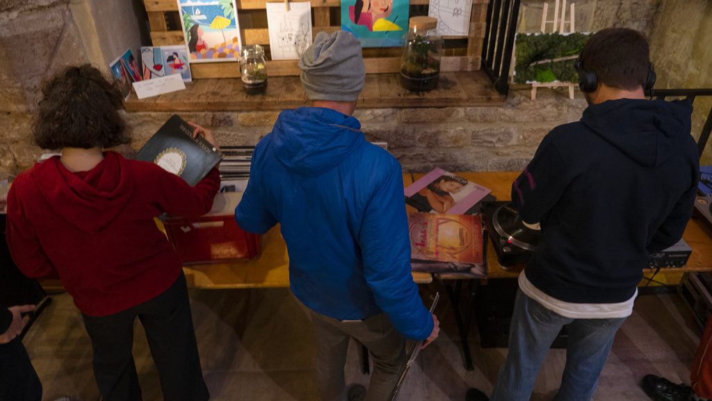 Vente Vinyles Interactions 2022 Association Chkt