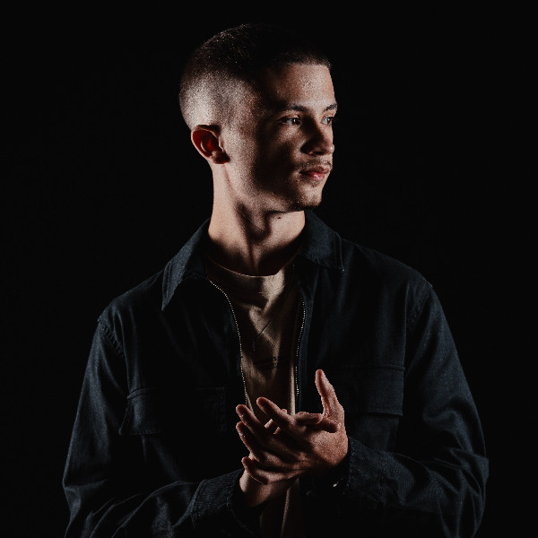 Photo de profil de Math Aeron