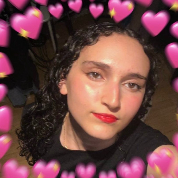 Photo de profil de Syrine