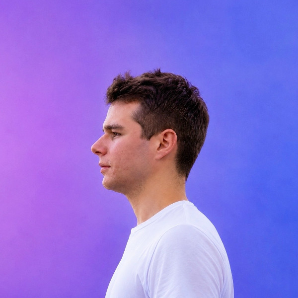 Photo de profil de Adrino